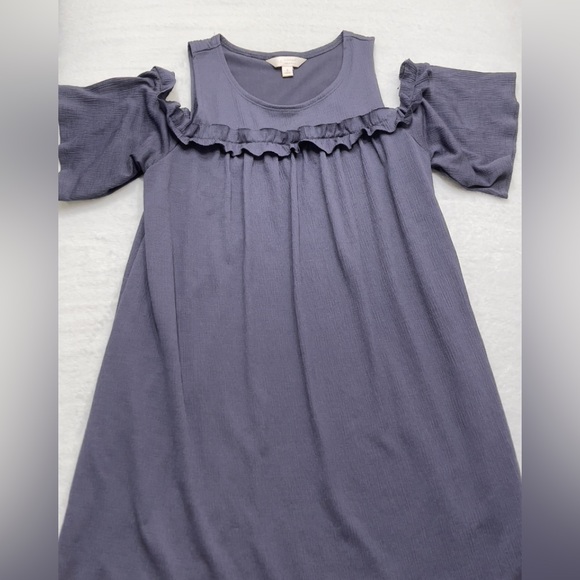 LC Lauren Conrad Ruffle Cold-Shoulder Dress - Picture 4 of 10